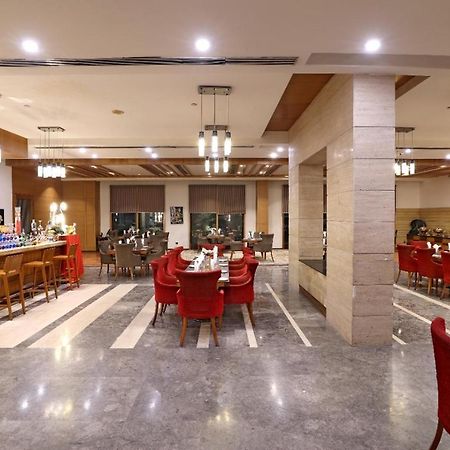 ทิโวลี แกรนด์ Hotel เดลี ภายนอก รูปภาพ